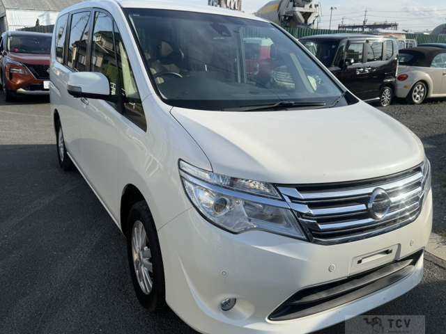 2015 Nissan Serena