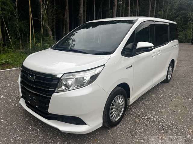 2014 Toyota Noah