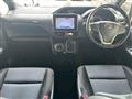 2016 Toyota Voxy