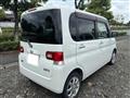 2012 Daihatsu Tanto