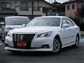 2016 Toyota Crown