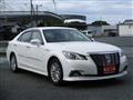2016 Toyota Crown
