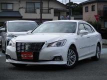 2016 Toyota Crown