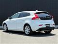 2020 Volvo V40