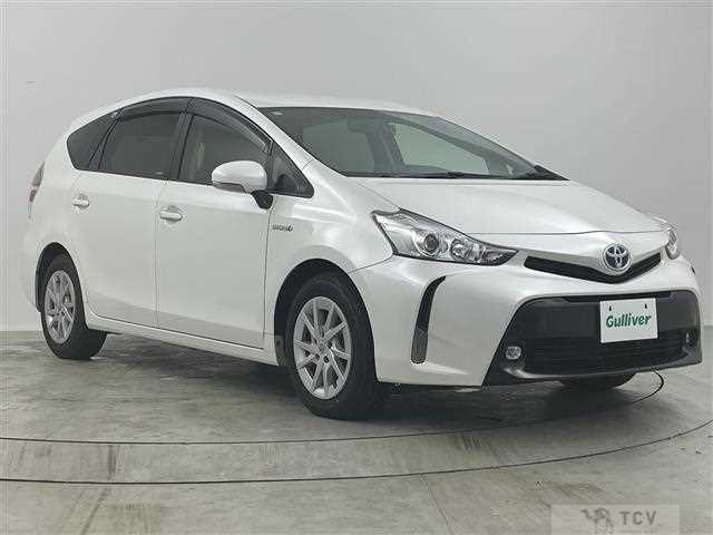 2015 Toyota PRIUS α