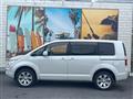 2016 Mitsubishi Delica D5
