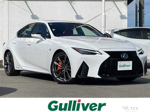 2021 Lexus IS