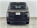 2015 Nissan Elgrand