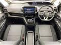 2022 Nissan Serena