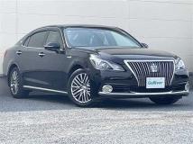 2014 Toyota Crown Majesta