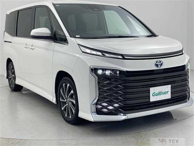 2025 Toyota Voxy