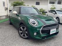 2019 BMW MINI