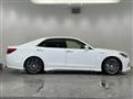 2016 Toyota Crown Hybrid