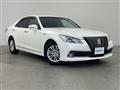 2014 Toyota Crown Hybrid