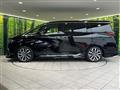 2023 Toyota Alphard Hybrid