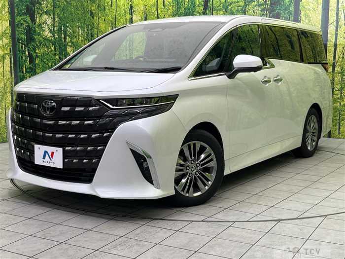 2023 Toyota Alphard Hybrid