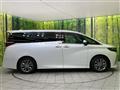 2023 Toyota Alphard Hybrid