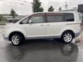 2010 Mitsubishi Delica D5