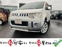 2010 Mitsubishi Delica D5