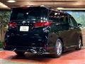 2025 Toyota Alphard Hybrid