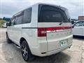2011 Mitsubishi Delica D5
