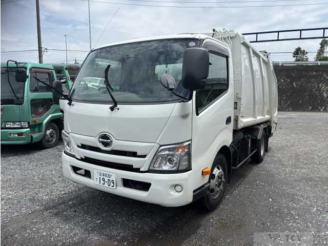 2019 Hino Dutro