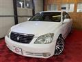2004 Toyota Crown