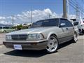 1991 Nissan Gloria(sedan)