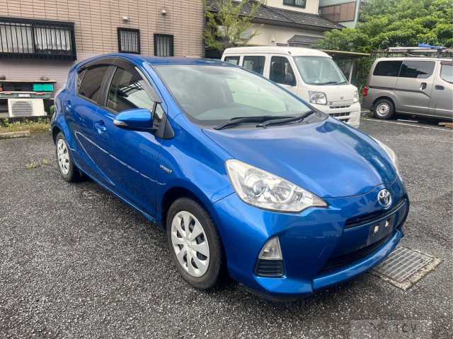2014 Toyota AQUA