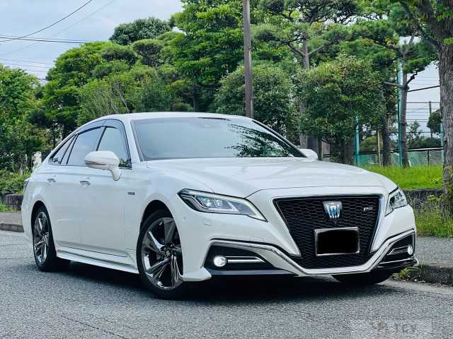 2018 Toyota Crown