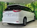 2017 Toyota Estima