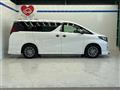 2015 Toyota Alphard