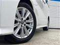 2017 Toyota Alphard