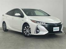 2017 Toyota Prius PHV