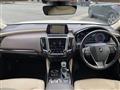 2018 Toyota Crown Hybrid