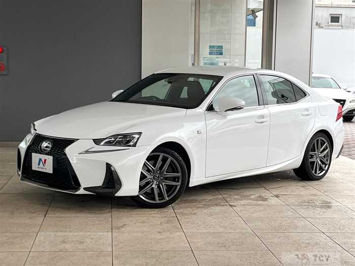 2016 Lexus IS