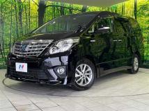 2013 Toyota Alphard Hybrid