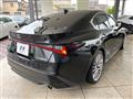 2021 Lexus IS