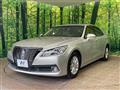 2013 Toyota Crown Hybrid