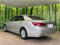 2013 Toyota Crown Hybrid