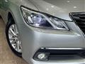 2013 Toyota Crown Hybrid