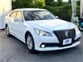 2013 Toyota Crown Hybrid