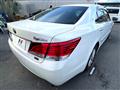 2013 Toyota Crown Hybrid