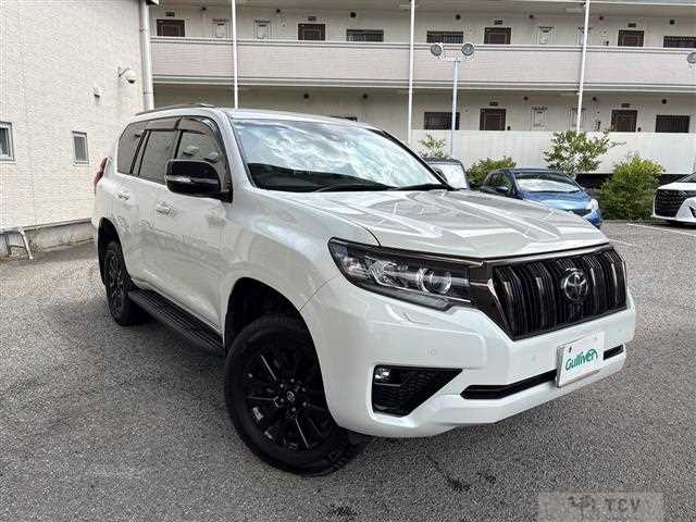 2021 Toyota Land Cruiser Prado