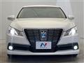 2013 Toyota Crown Hybrid