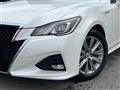 2016 Toyota Crown Hybrid