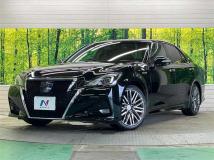 2017 Toyota Crown Hybrid