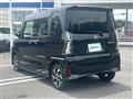 2023 Daihatsu Tanto