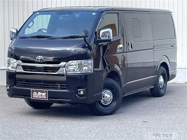 2022 Toyota Hiace Van