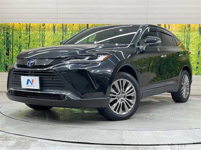 2022 Toyota Harrier Hybrid